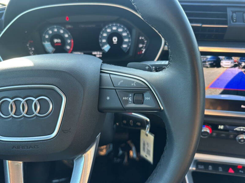 2025 Audi Q3 quattro S line Premium 45 TFSI