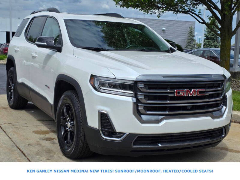 2023 GMC Acadia AT4