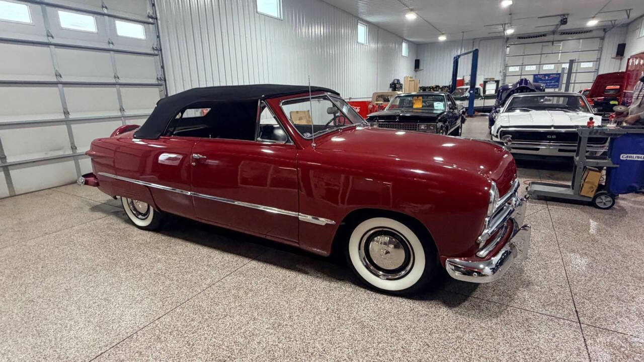 1949 Ford Custom 2
