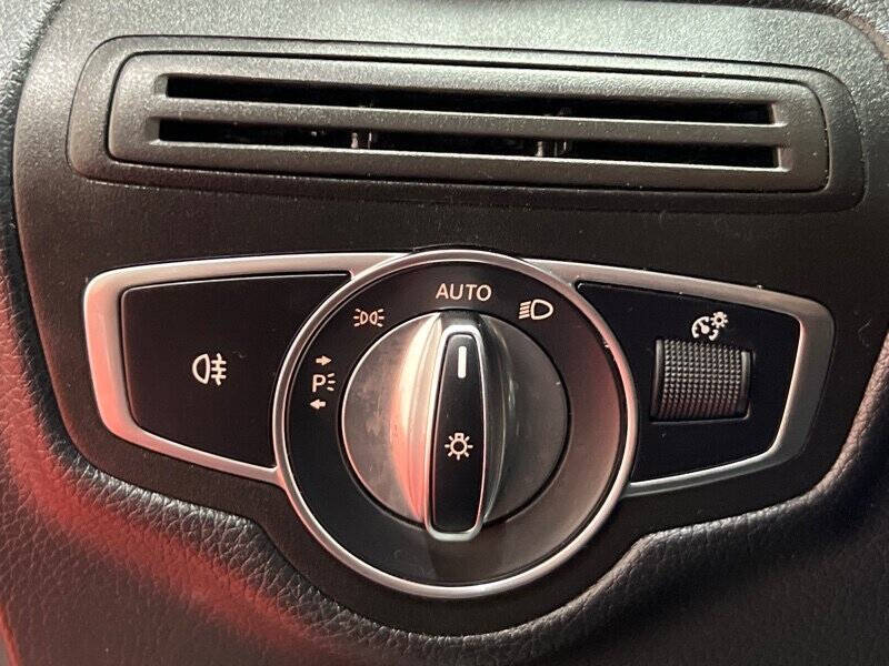 2019 Mercedes-Benz GLC GLC 300