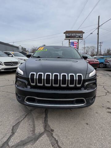 2014 Jeep Cherokee for sale at Valley Auto Finance in Girard OH