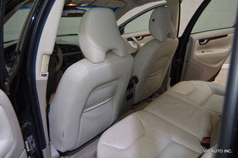 2007 Volvo V70 2.4
