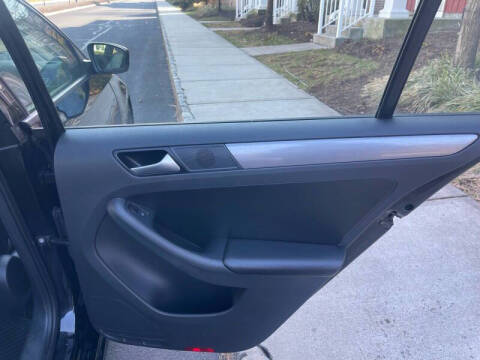 2016 Volkswagen Jetta 1.8T Sport