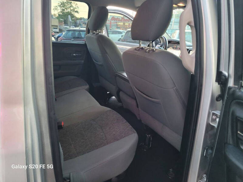 2017 RAM 1500 Big Horn