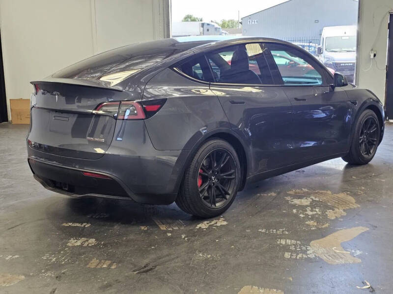 2020 Tesla Model Y Performance