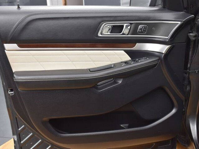 2018 Ford Explorer Platinum