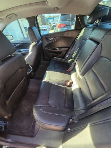 2017 Chevrolet Malibu LT