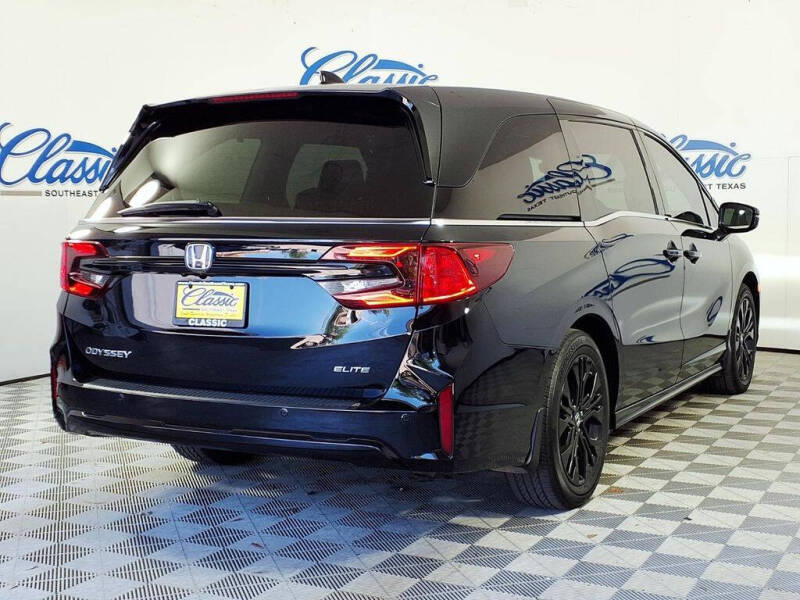 2025 Honda Odyssey Elite