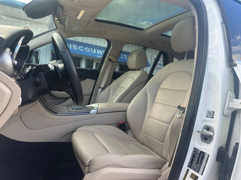 2021 Mercedes-Benz GLC GLC 300