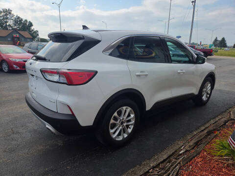 2020 Ford Escape SE