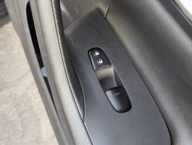 2016 Nissan Altima 2.5 SR