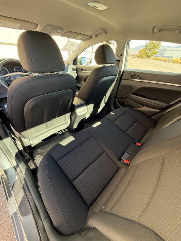 2019 Hyundai Elantra SEL