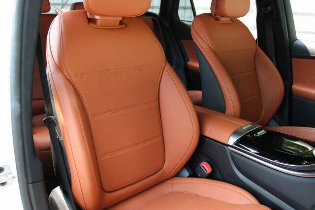 2023 Mercedes-Benz GLC GLC 300