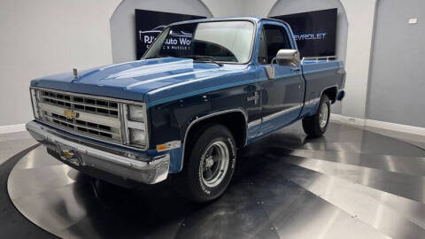 1987 Chevrolet R/V 10 Series