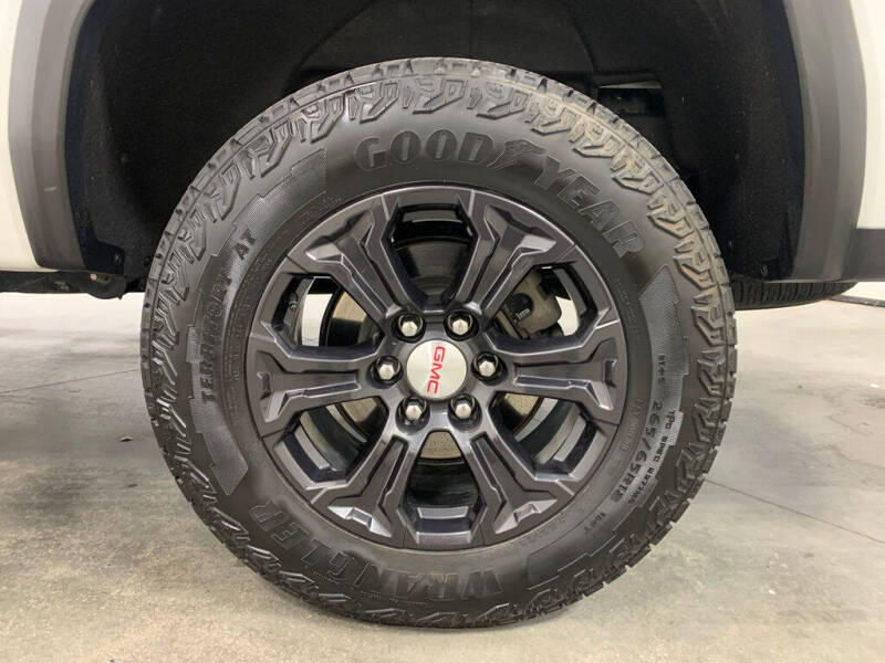 2024 GMC Canyon Elevation