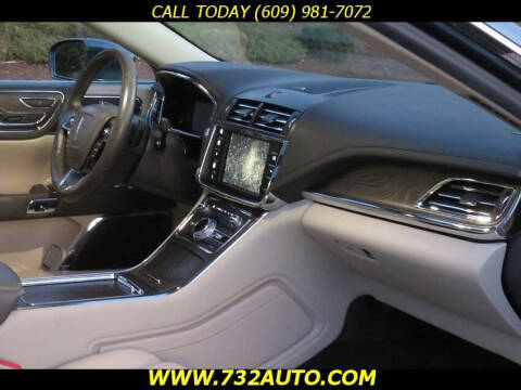 2018 Lincoln Continental Select