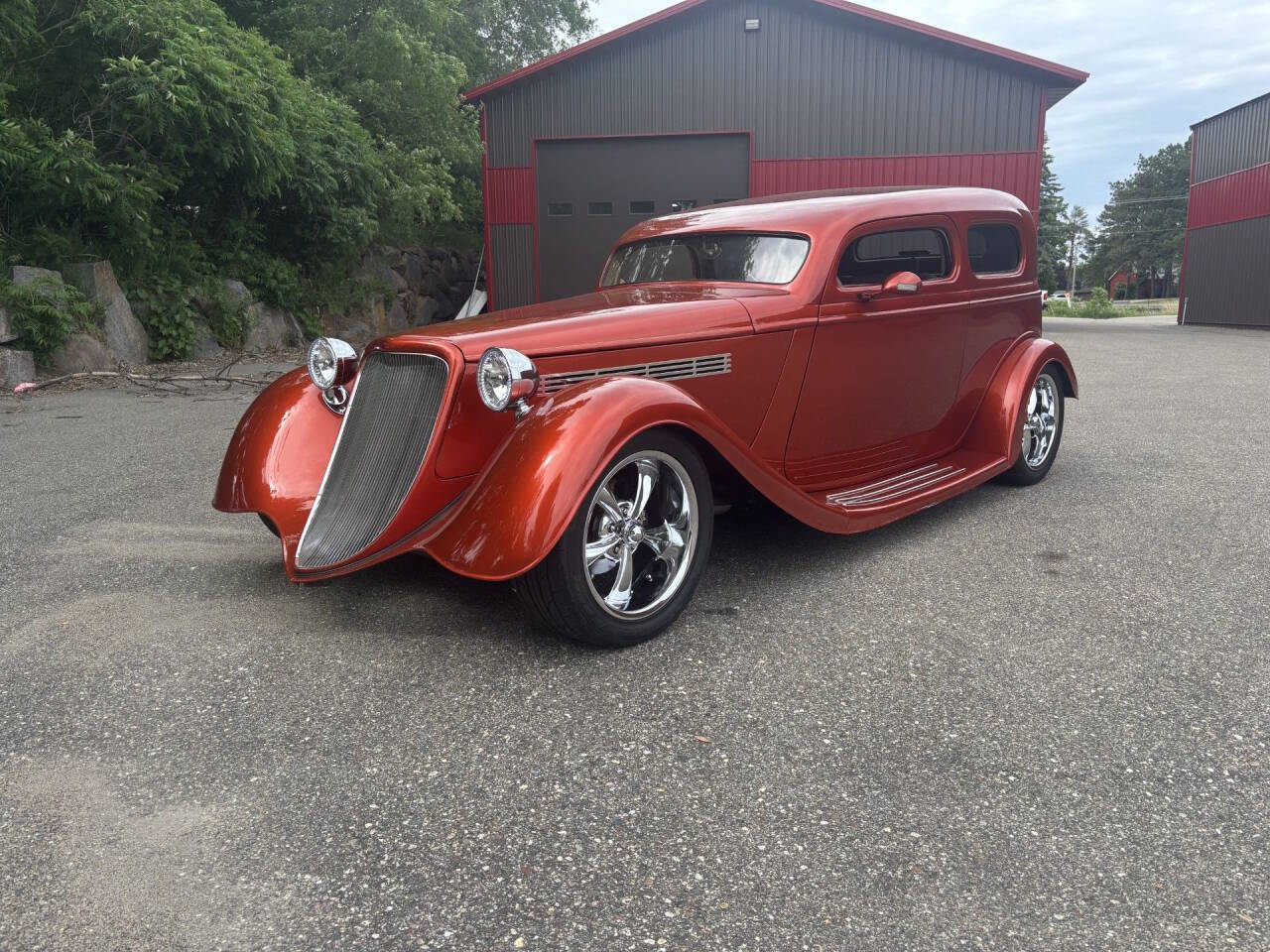 1933 Ford Victoria 17