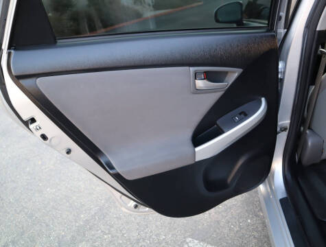 2013 Toyota Prius Two