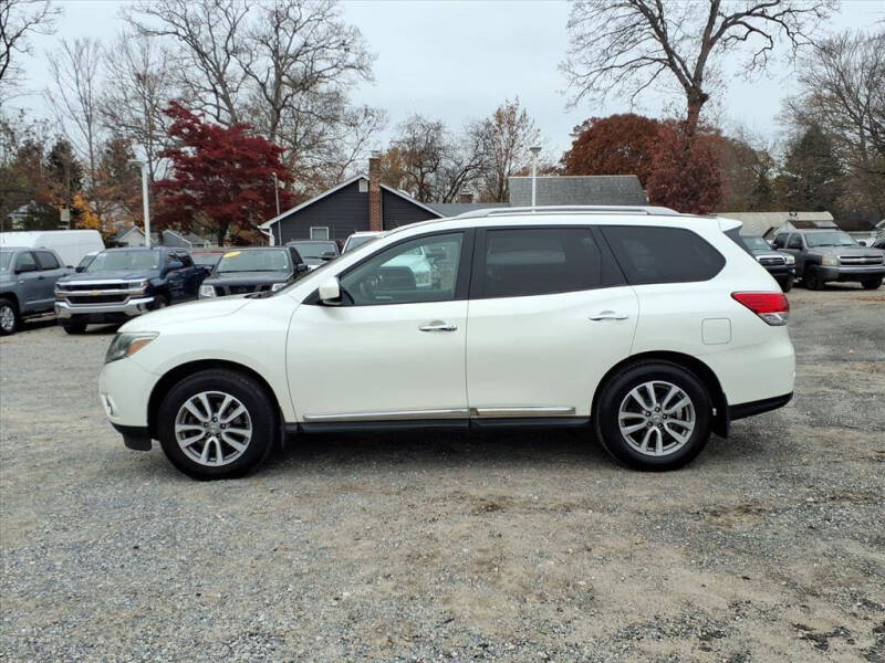 2016 Nissan Pathfinder SL
