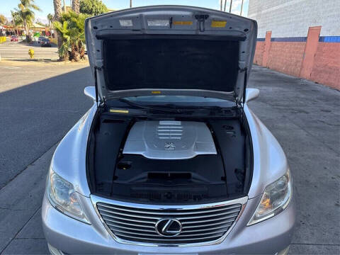 2007 Lexus LS 460