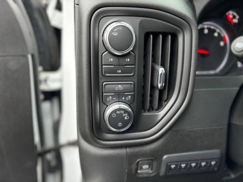 2024 GMC Sierra 2500HD Pro