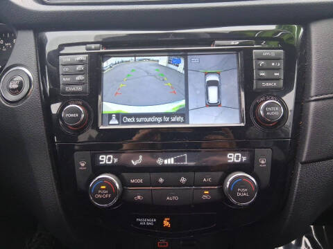 2017 Nissan Rogue SL
