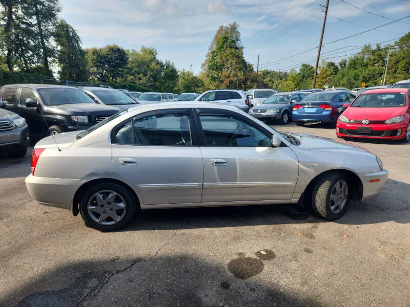 2005 Hyundai Elantra GLS photo 6