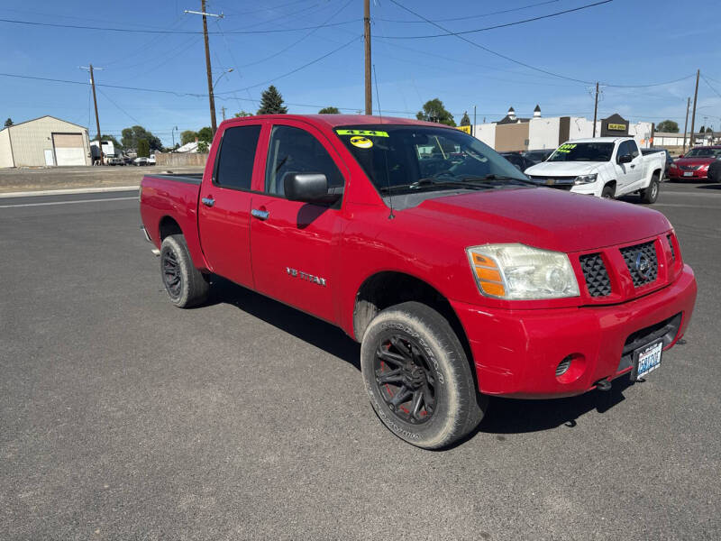 2006 Nissan Titan LE