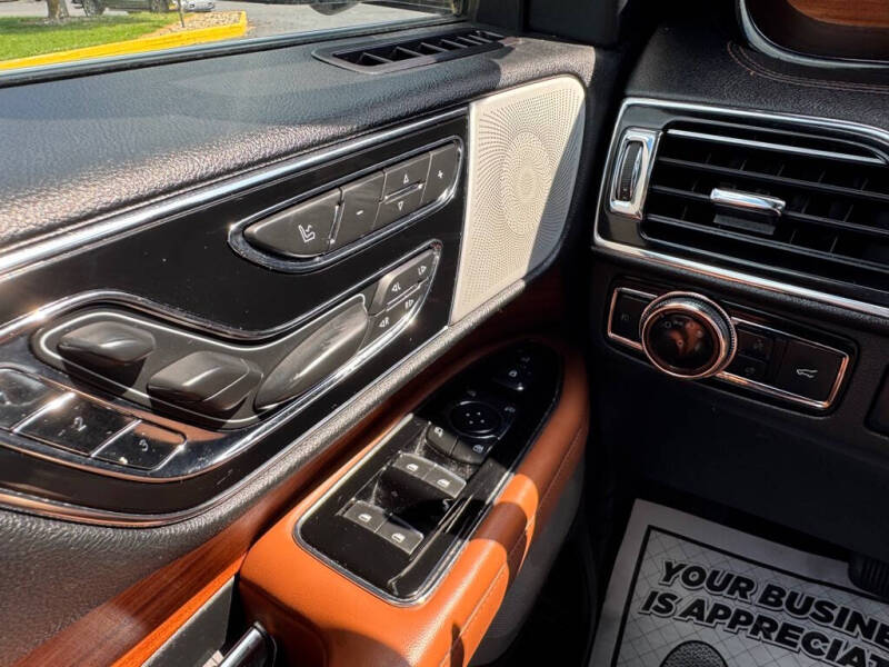 2019 Lincoln Navigator Reserve