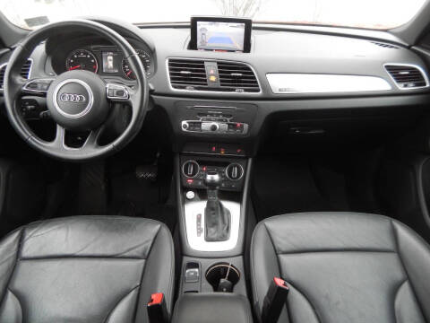 2016 Audi Q3 2.0T quattro Premium Plus
