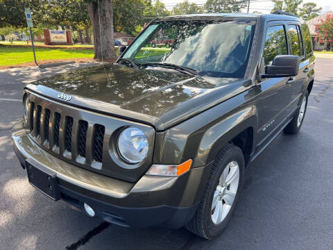 2016 Jeep Patriot for sale at Explorer Auto Sales in Selma NC