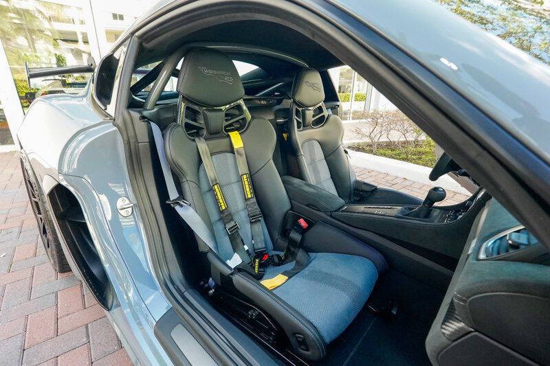 2024 Porsche 718 Cayman GT4 RS