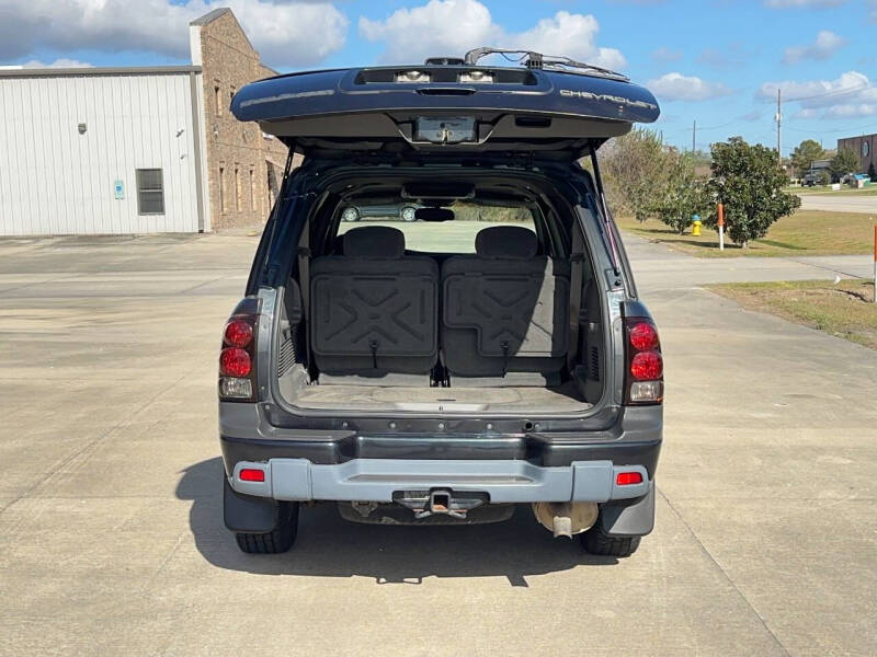 2004 Chevrolet TrailBlazer EXT LT