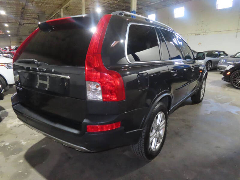 2011 Volvo XC90 3.2