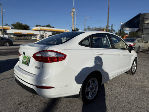 2017 Ford Fiesta SE