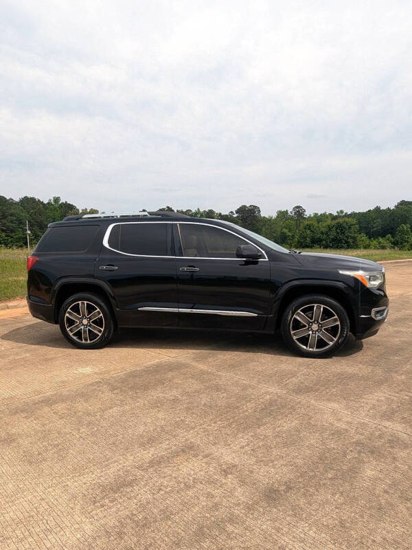 2017 GMC Acadia Denali