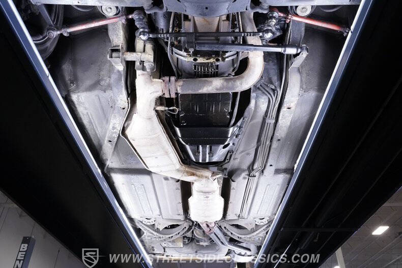 1986 Mercedes-Benz 560-Class 560 SL