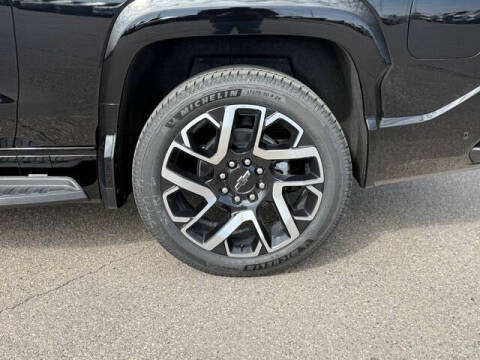 2025 Chevrolet Silverado EV RST