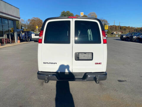2023 GMC Savana 2500