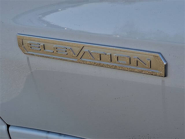 2026 GMC Sierra 1500 Elevation Standard