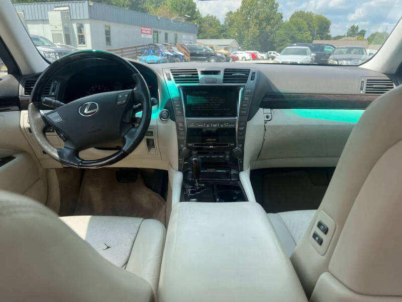 2007 Lexus LS 460