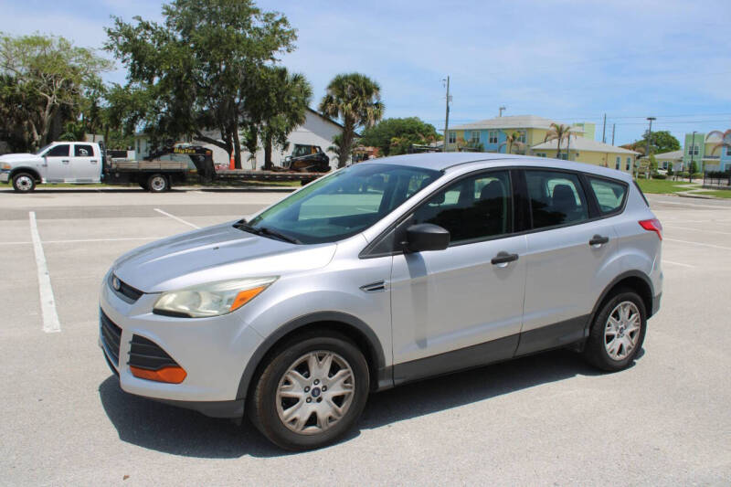 2016 Ford Escape S
