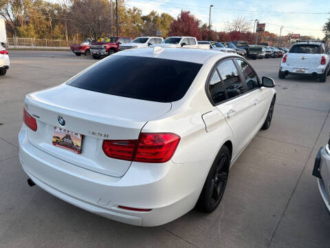 2014 BMW 3 Series 320i xDrive