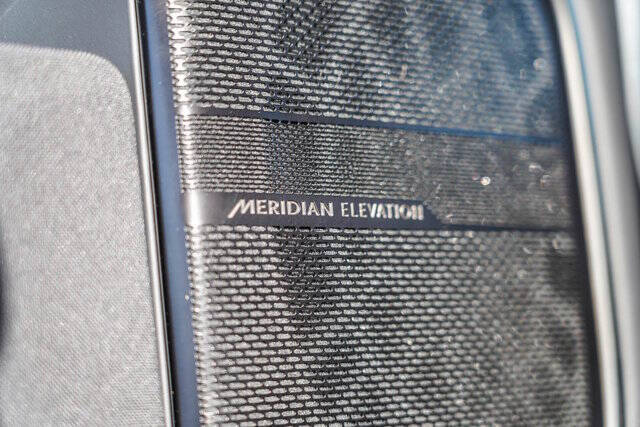 2022 Rivian R1S Launch Edition