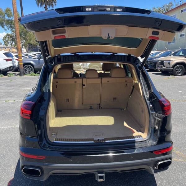 2016 Porsche Cayenne