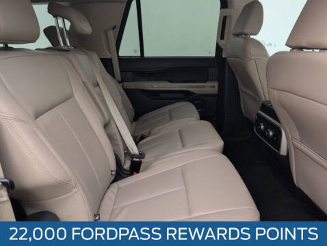 2024 Ford Expedition MAX XLT