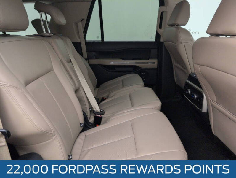 2024 Ford Expedition MAX XLT