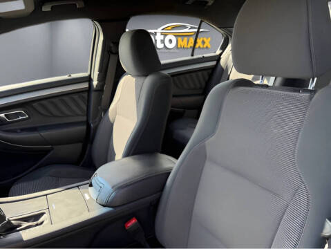2015 Ford Taurus SEL