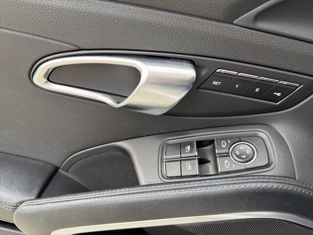 2019 Porsche 911 Carrera 4S