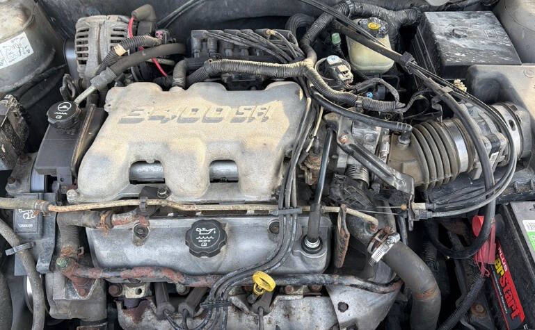 2004 Pontiac Grand Am SE1